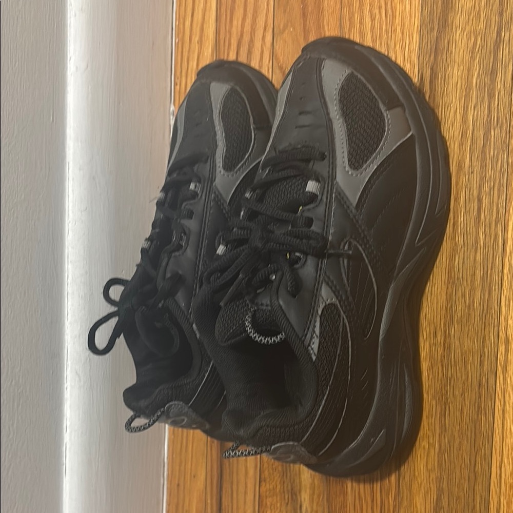 Big kids  puma cell used  Black Athletic Shoes 4y